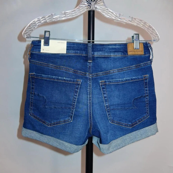 American eagle blue denim super stretch midi low rise shorts size 6 NWT - Picture 2 of 7